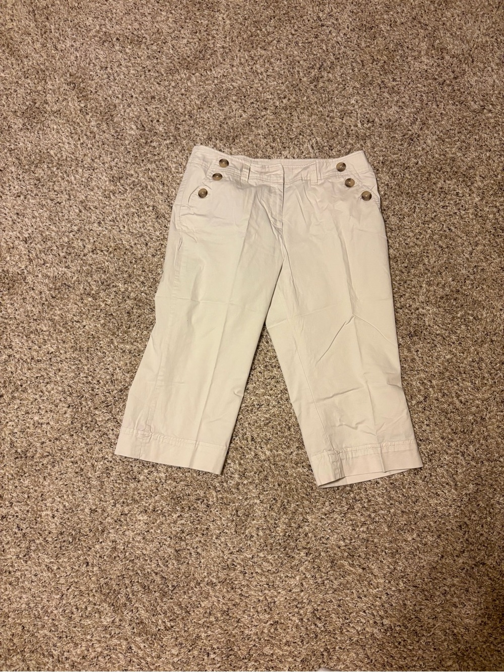 dressbarn Cream Cropped Button-Accent Cotton Blend Khaki Capris - Picture 1 of 3